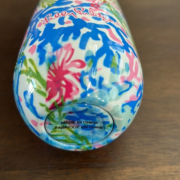 Lilly Pulitzer Flute Tumbler - Picture 4 of 5